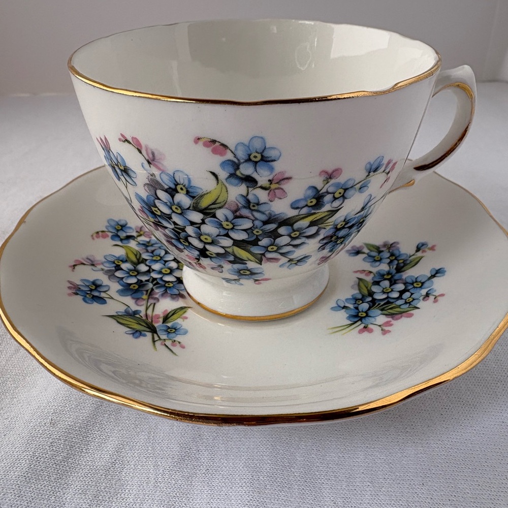 Vintage Royal Vale Forget Me Not Bone China Teacup and Saucer Set #7911